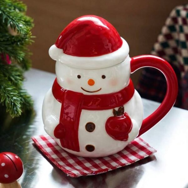 كوب رجل الثلج مع غطاء